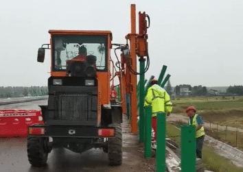 公路钻孔�? width=